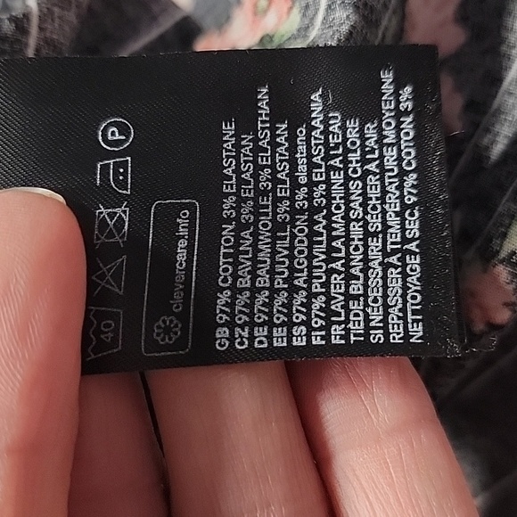 H&M Size 6 Black and Pink Floral with White Stripe Cotton Balloon-sleeved Blouse - Picture 13 of 13